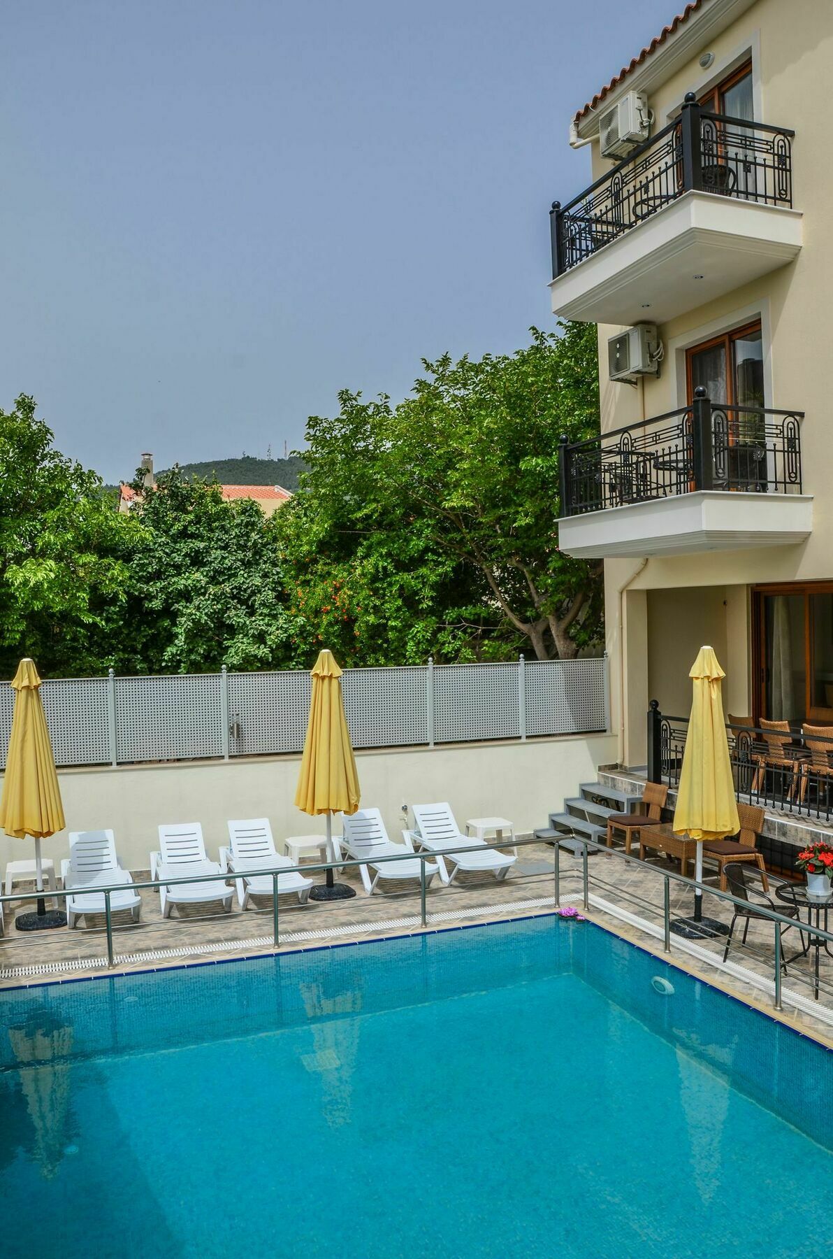 Anthena Studios Skiathos Town Exterior photo